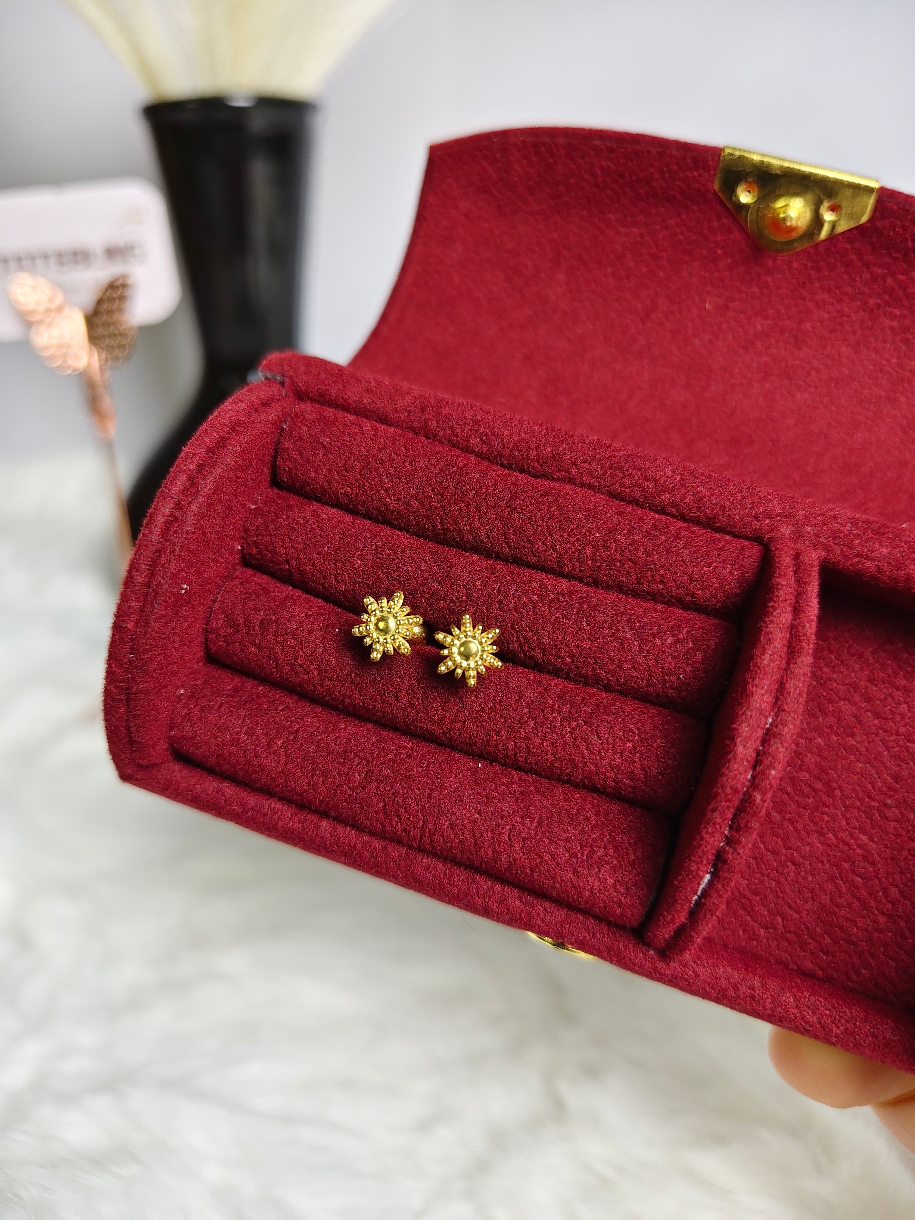 SunBurst Studs✨