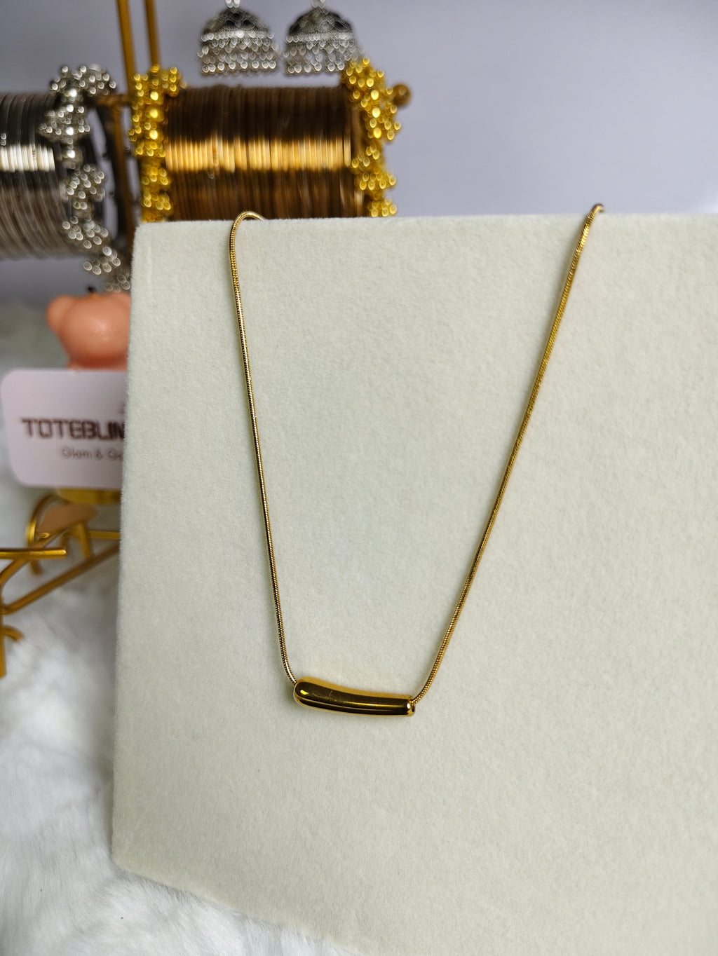 Gold Bar pendant✨
