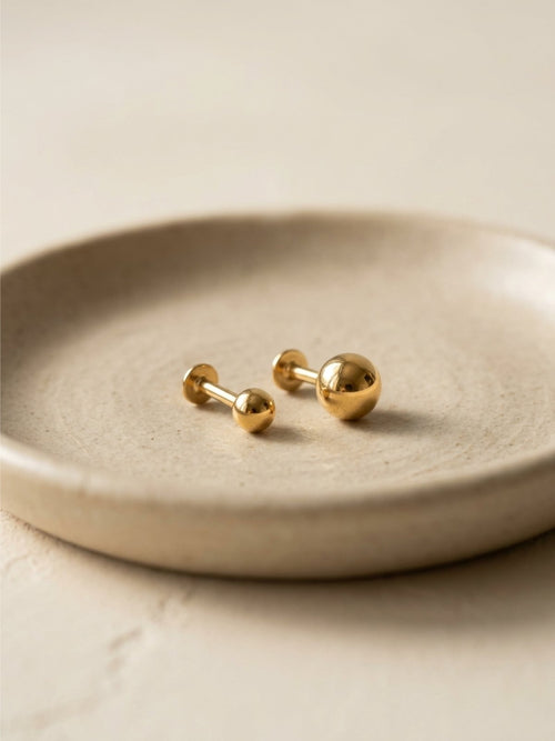 Dot Studs - 21 Carat Gold Plated - Hypoallergenic✨