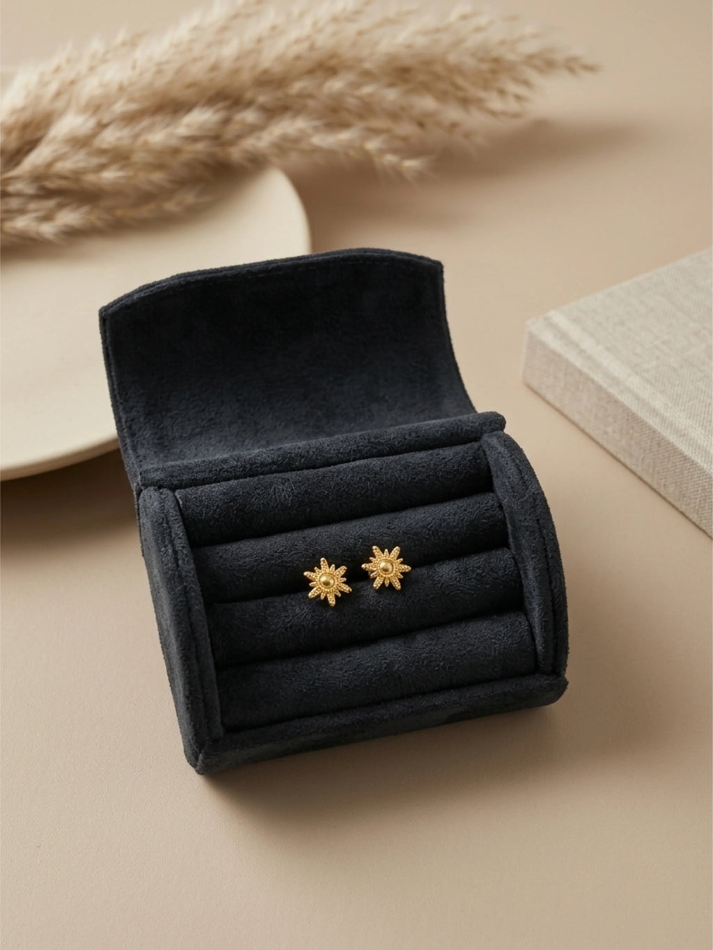 SunBurst Studs✨