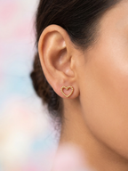 Heart studs✨