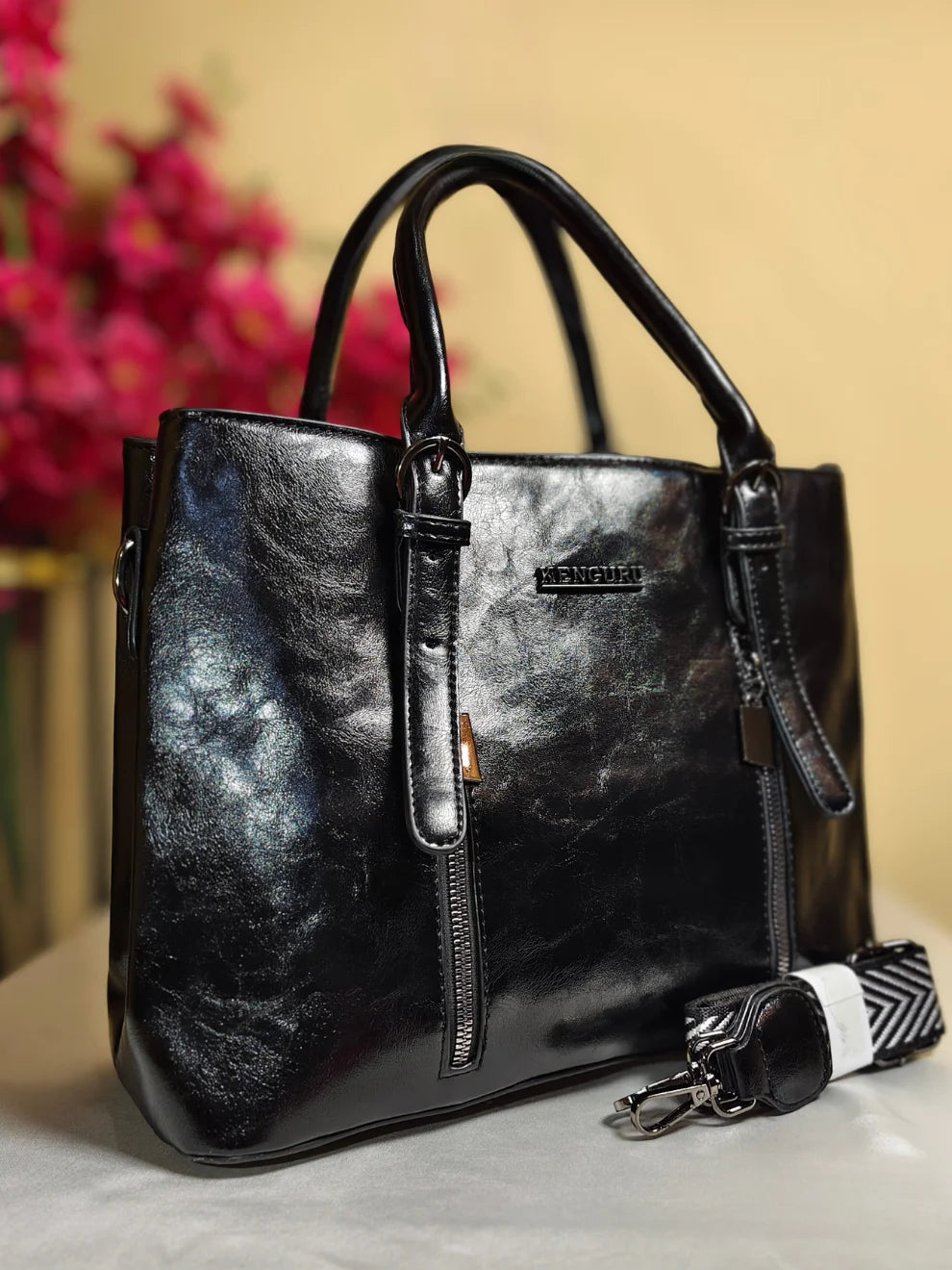 London Night Tote- Black