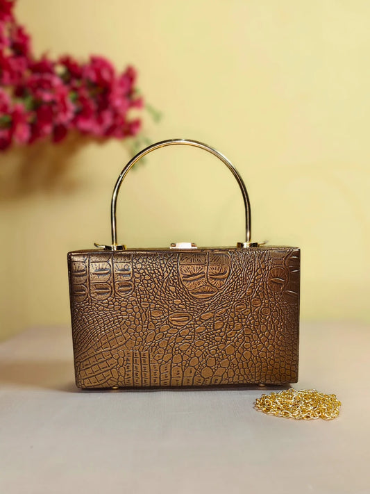 Croc-Embossed clutch-Brown