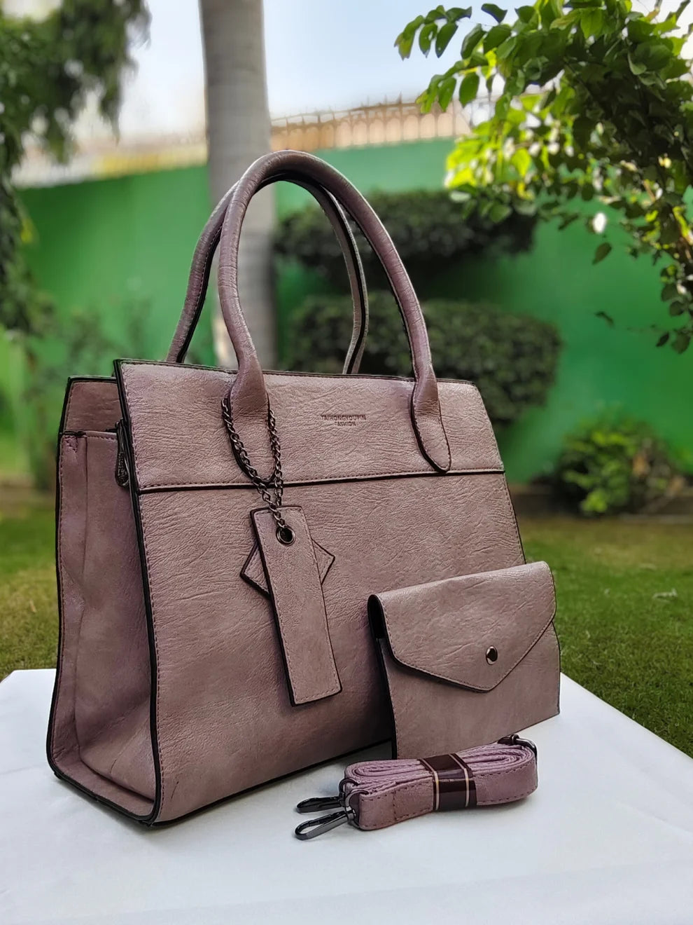 Velour the Paris- Bean Pink