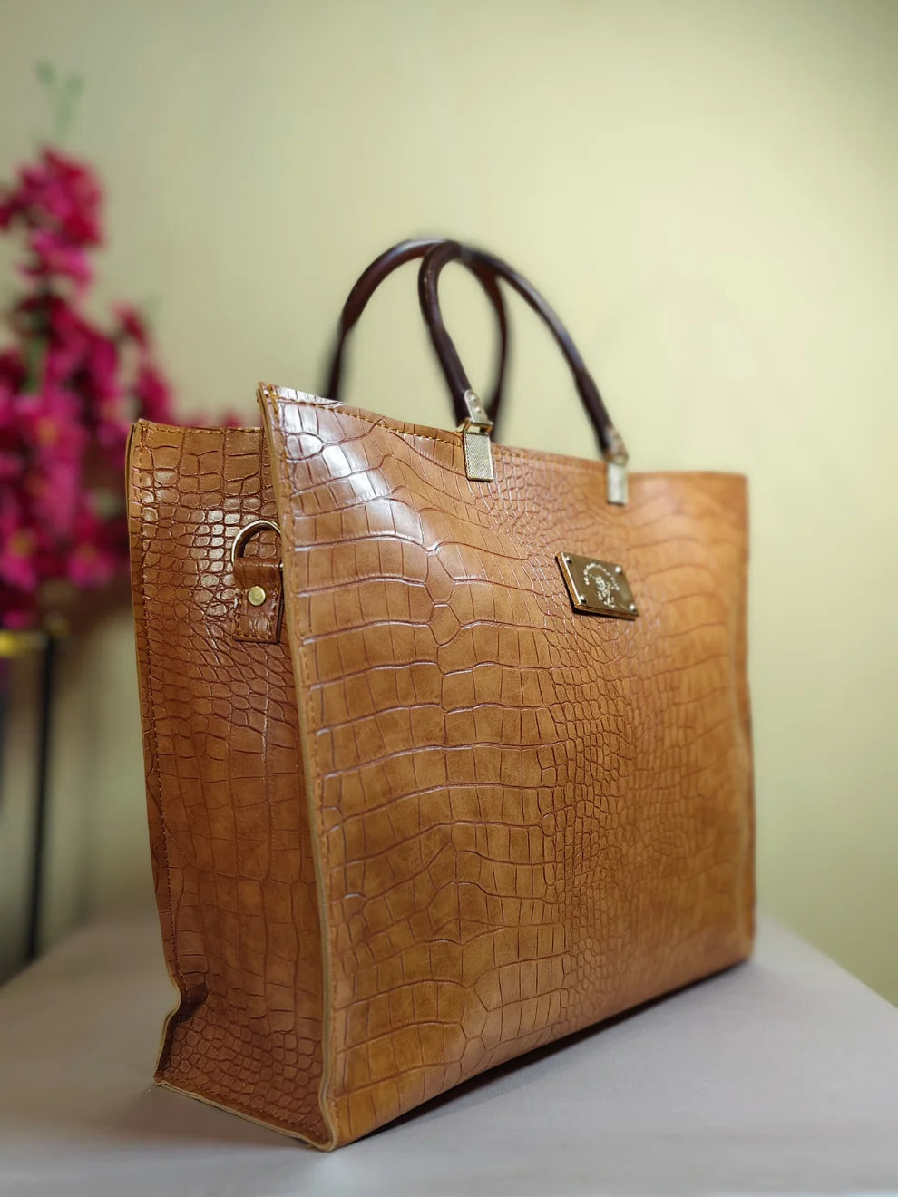 Serenova Handbag- Brown