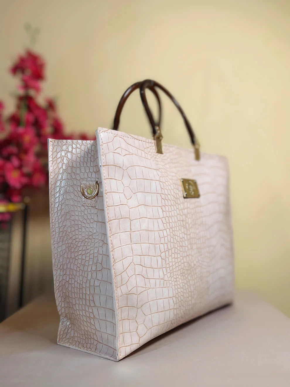 Serenova Handbag-Pink